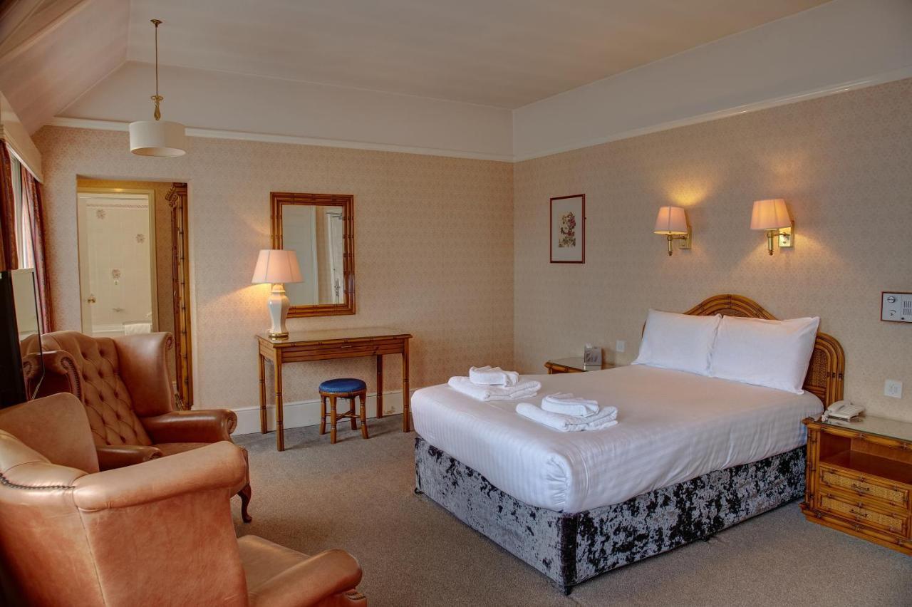 The Orwell Hotel Felixstowe Esterno foto