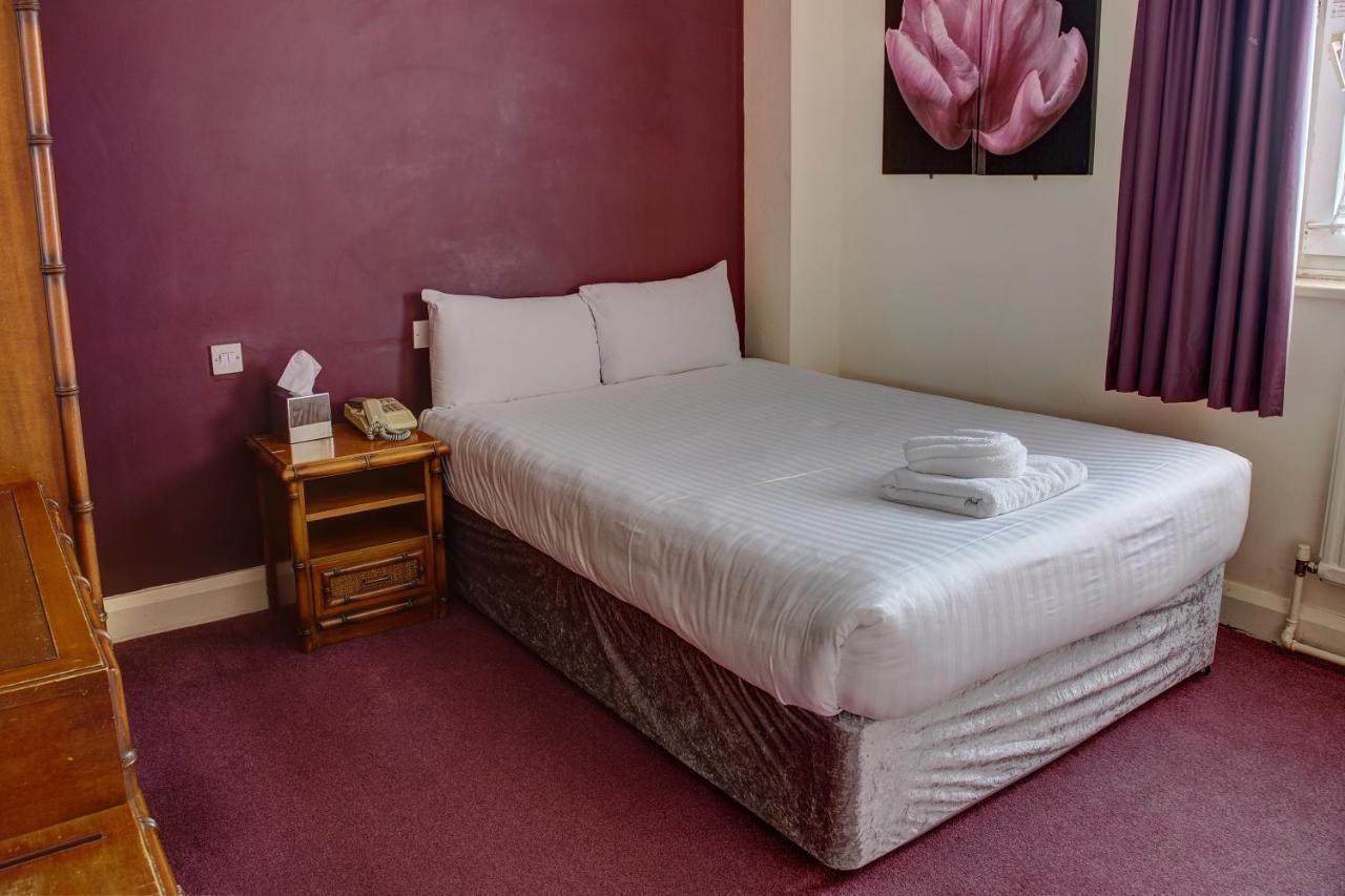 The Orwell Hotel Felixstowe Esterno foto