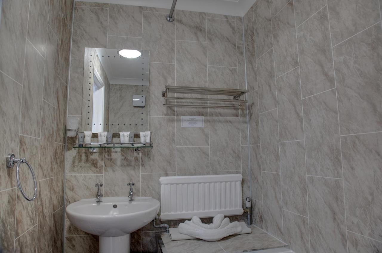 The Orwell Hotel Felixstowe Esterno foto