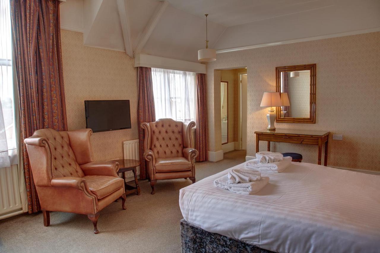 The Orwell Hotel Felixstowe Esterno foto
