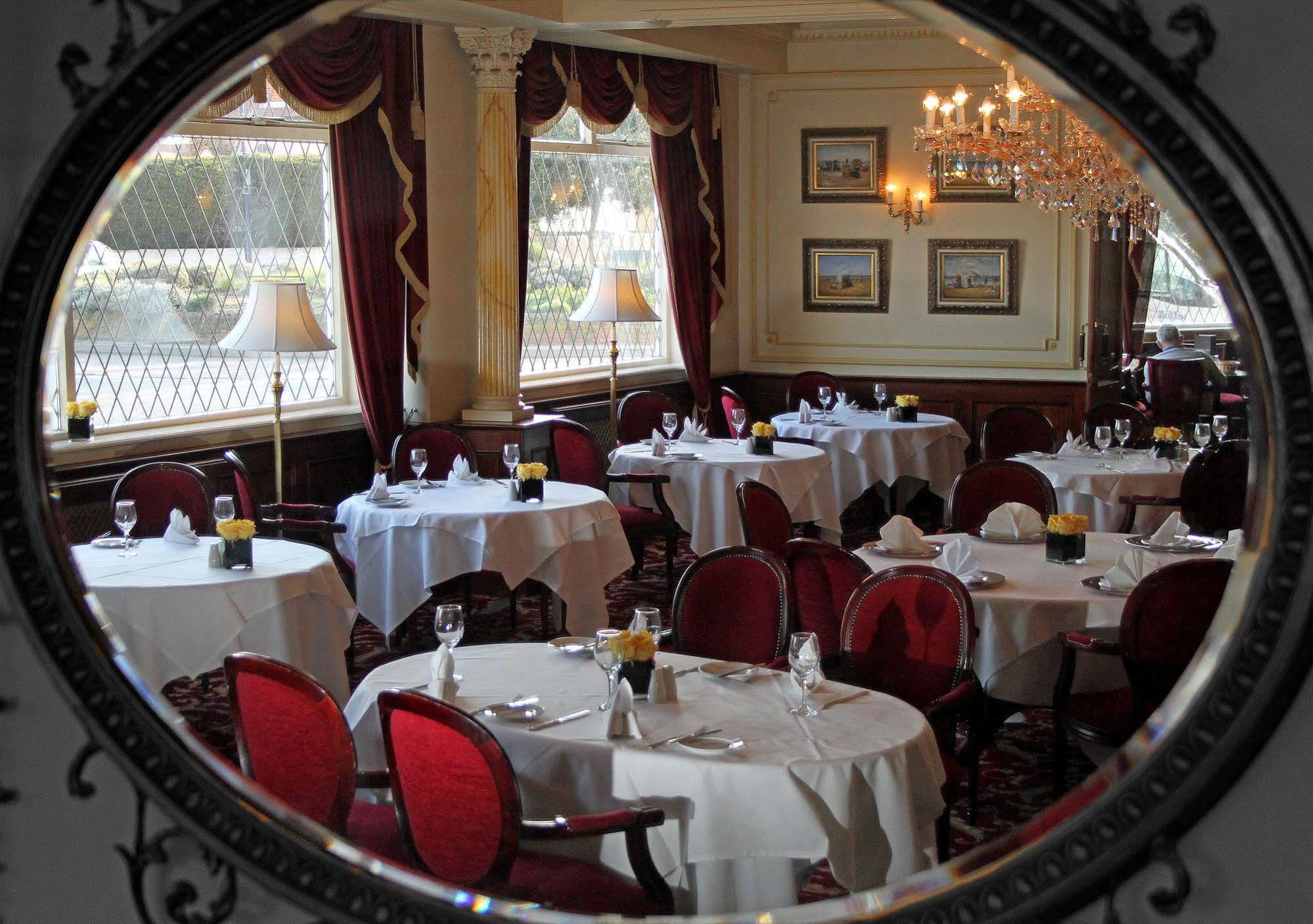 The Orwell Hotel Felixstowe Esterno foto